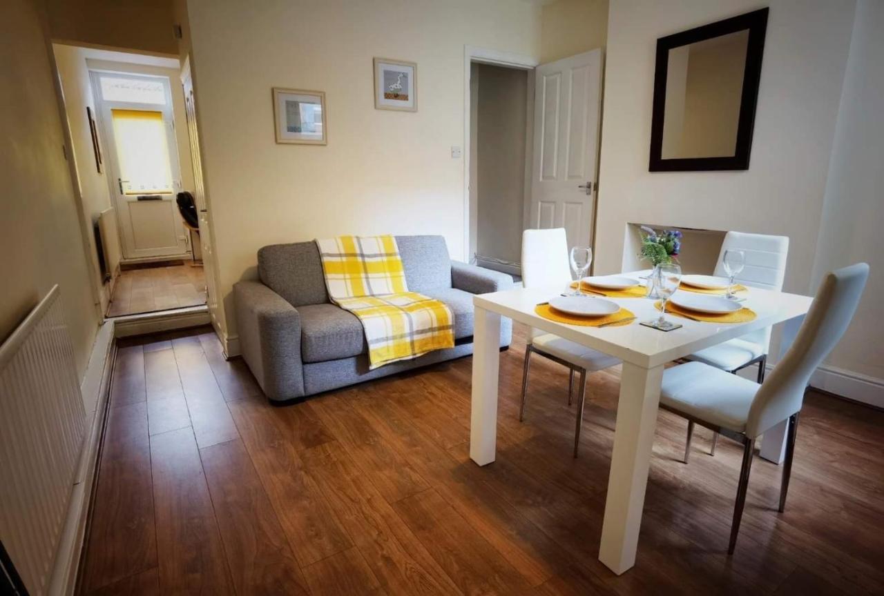 Villa Kenrick Street Great House Available For Guests And Contractors Parking And Wifi à Nottingham Extérieur photo