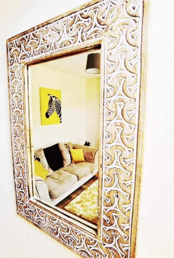 Villa Kenrick Street Great House Available For Guests And Contractors Parking And Wifi à Nottingham Extérieur photo