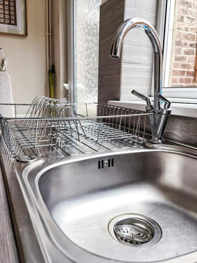 Villa Kenrick Street Great House Available For Guests And Contractors Parking And Wifi à Nottingham Extérieur photo